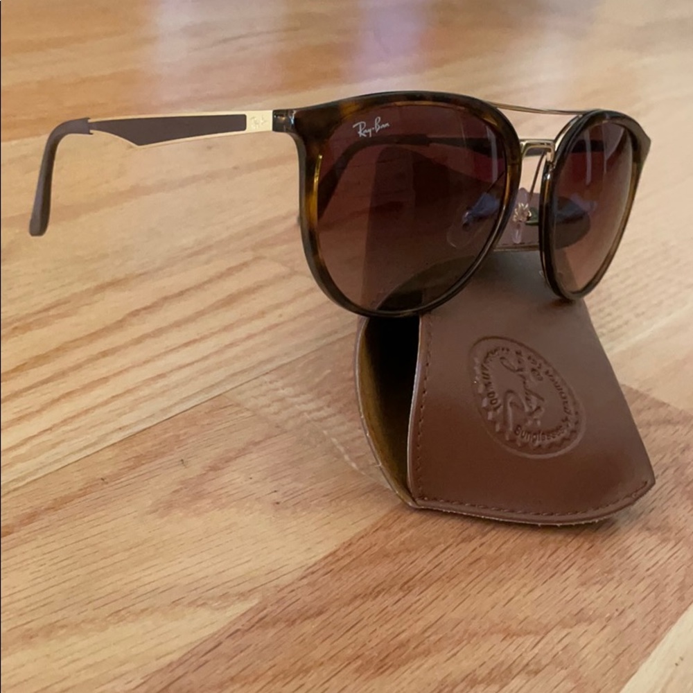 Authentic Ray-Ban - Picture 2 of 2